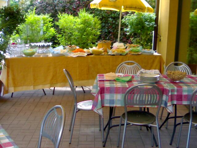 110520082.jpg