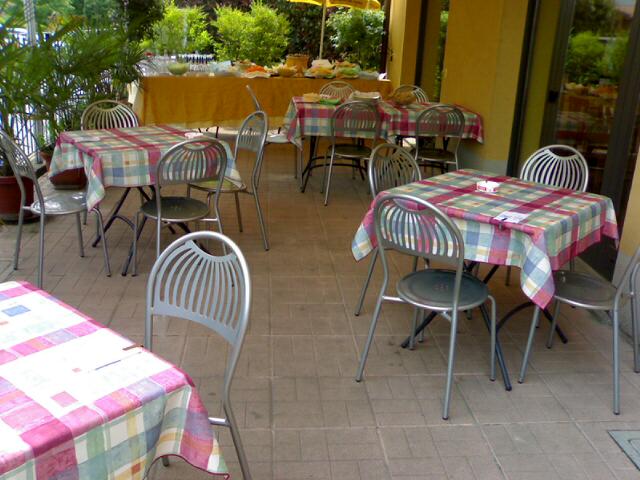 110520083.jpg